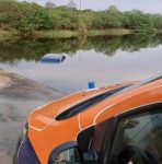 motorista-perde-controle-de-carro-e-cai-em-barragem-em-zona-rural-de-cidade-da-bahia