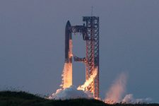 rumo-a-marte:-quais-os-planos-da-spacex-depois-do-teste-de-sucesso-com-a-maior-nave-do-mundo