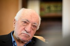 fethullah-gulen,-clerigo-acusado-de-orquestrar-golpe-na-turquia,-morre-aos-83-anos