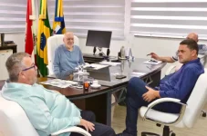 equipe-de-transicao-de-governo-em-itajai-tem-professores-e-empresarios