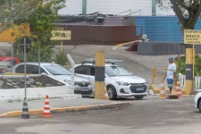 estacionamento-na-comcap-no-dia-de-finados-e-um-mau-exemplo,-em-florianopolis