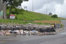 fotos:-o-enxugamento-de-gelo-no-viaduto-que-limita-florianopolis-e-sao-jose