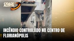 incendio-em-residencia-no-centro-de-florianopolis-e-controlado-pelos-bombeiros