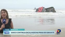 barco-encalhado-em-navegantes:-equipe-investiga-causas-do-incidente