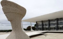 stf-vai-julgar-se-simbolos-religiosos-em-orgaos-publicos-ferem-o-estado-laico