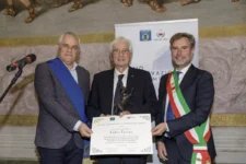 empresario-fabio-perini-recebe-premio-de-inovacao-e-tecnologia-na-italia