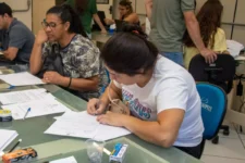 candidatos-a-vagas-integrais-em-escolas-devem-entregar-documentos-nesta-terca-feira-em-chapeco