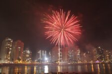 guaruja,-sp,-tera-20-minutos-de-queima-de-fogos-no-reveillon;-veja-os-pontos